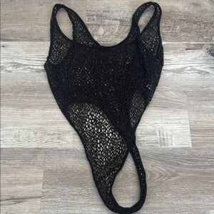 Glamorous Black One Piece Swimsuit with High-Leg Cut